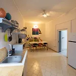 Pizza Hostel Neapol