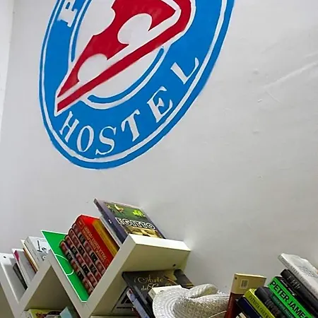 Pizza Hostel Νάπολη