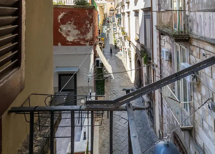 ネイプルズ ピッツァ *