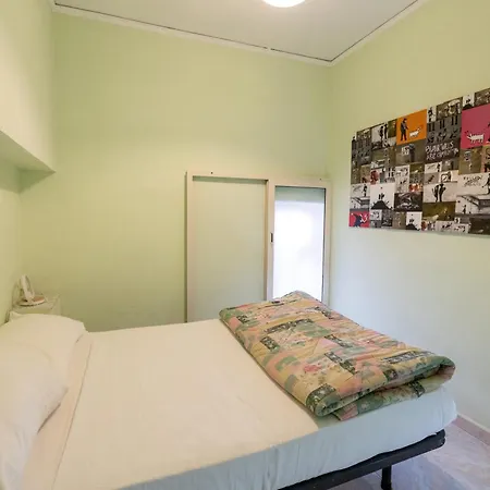 بيت شباب Pizza *