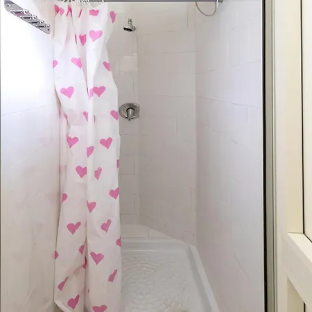 بيت شباب Pizza *